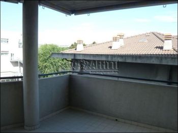 Appartamento arredato con balcone Marechiese