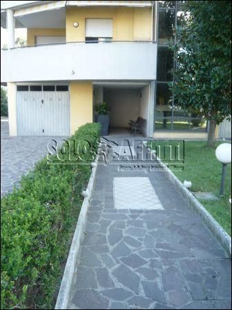 Appartamento arredato con balcone Marechiese