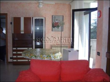 Trilocale arredato con garage Paderno