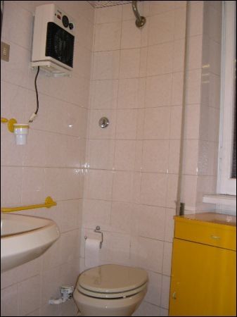 Monolocale arredato con posto auto Camilluccia