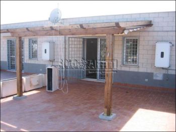 Monolocale con terrazzo Casal palocco