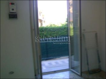Appartamento con giardino Pitr�