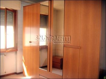 Casa arredata con balcone Zona ospedale