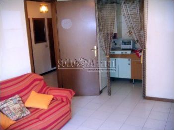 Casa arredata con balcone Zona ospedale