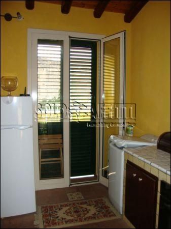 Monolocale arredato con balcone Borgo