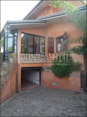 Villa con giardino e garage Rimini