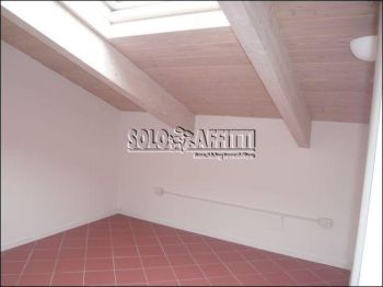 Trilocale nuova costruzione con balcone