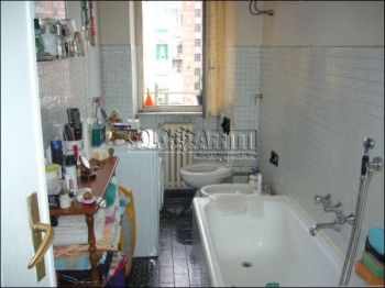 Appartamento arredato con balcone Barriera milano