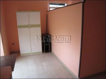 Monolocale arredato con balcone Monte calvario