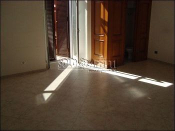Casa con balcone Libert�