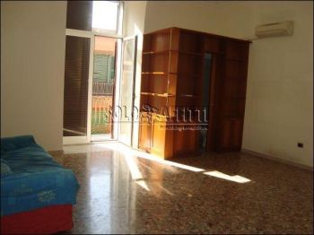 Casa con balcone Libert�