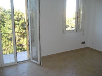 Appartamento nuova costruzione con balcone
