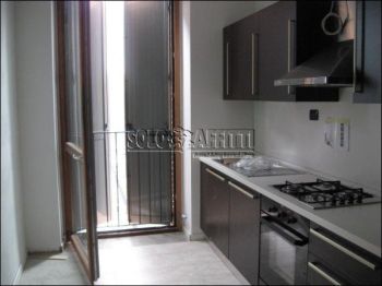 Bilocale arredato con balcone 2- stazione centrale, gorla, turro, greco, crescenzago