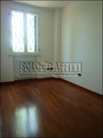 Appartamento con posto auto e giardino