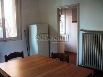 Trilocale arredato con garage San vitale