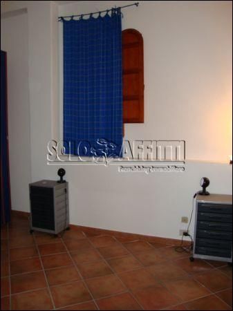 Appartamento arredato con posto auto