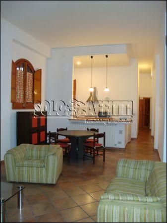 Appartamento arredato con posto auto