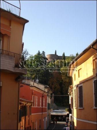 Monolocale nuova costruzione arredato