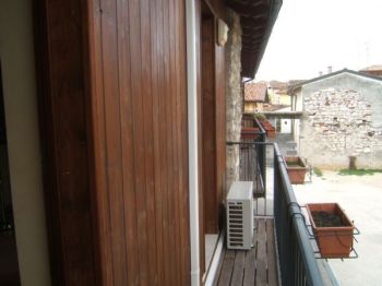 Appartamento arredato con balcone Vicinanze chiesa - Altre fotografie