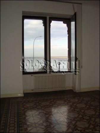Casa con balcone Madonnella
