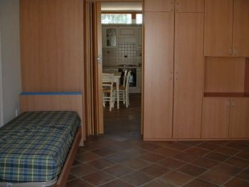Appartamento arredato con garage Trigoria, spinaceto, tor de cenci, vallerano