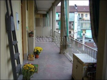 Casa con balcone Barriera milano