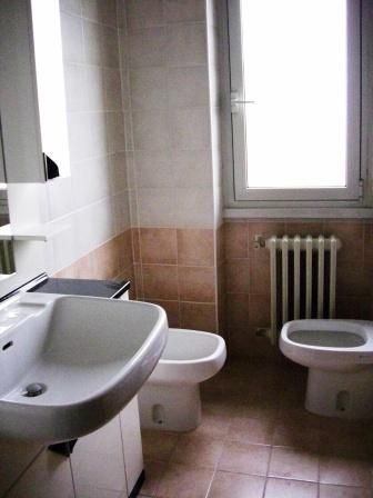 Appartamento affitto Casarile - Bagno