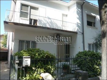 Appartamento studenti con balcone San giuliano alta