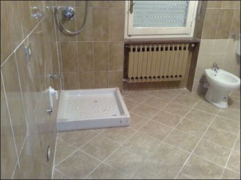 Trilocale con terrazzo Collina