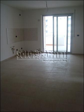 Trilocale con giardino e garage Poggiofranco
