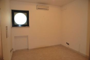 Trilocale con posto auto e terrazzo - Altre fotografie