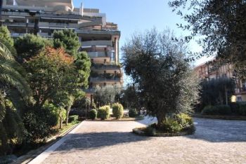 Trilocale con posto auto e terrazzo - Altre fotografie
