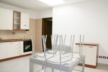 Mansarda nuova costruzione arredata - Altre fotografie