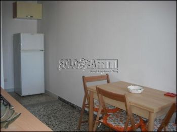 Bilocale arredato con balcone Villanova