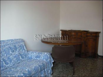 Bilocale arredato con balcone Villanova