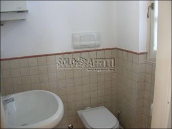 Appartamento con terrazzo e posto auto