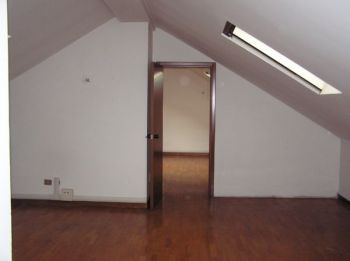 Appartamento con garage e balcone Rho
