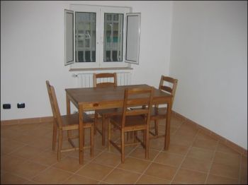 Trilocale arredato Carrassi