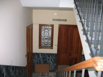 Bilocale affittasi - Scala