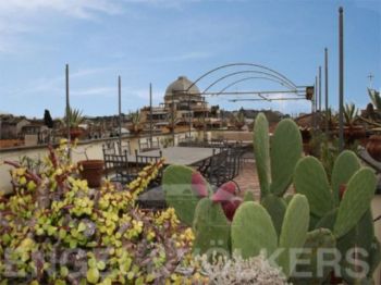 Attico arredato con terrazzo Centro storico - Altre fotografie