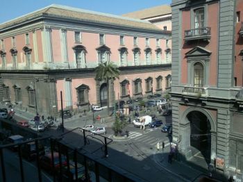 Museo nazionale elegante monolocale - Vista esterna