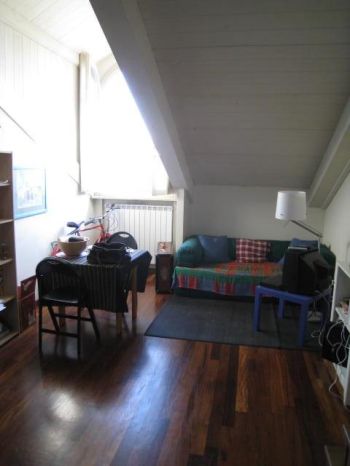 Casa arredata con balcone Centro