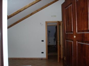 Trilocale con balcone Giugliano In Campania