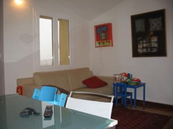 Appartamento arredato con balcone Bologna