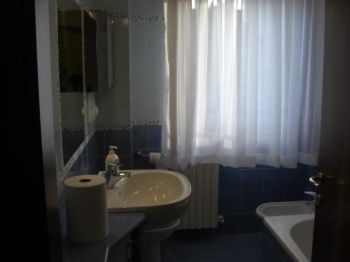 Appartamento con balcone 7- baggio, de angeli, san siro