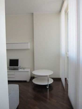 Casa con balcone 8- fiera, gallaratese, quarto oggiaro
