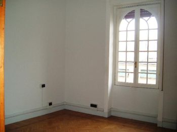 Appartamento con balcone Foce