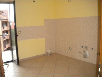 Trilocale con balcone Giugliano In Campania