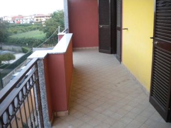 Trilocale con balcone Giugliano In Campania