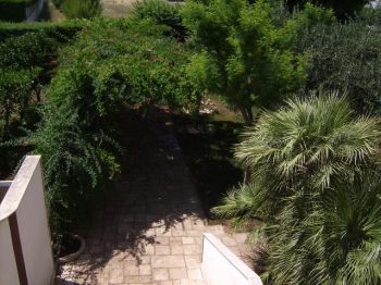 Appartamento con giardino e terrazzo